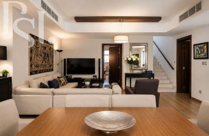Villa - 7+ Bedrooms - 6 Bathrooms for sale in Springs 15 - The Springs - Dubai