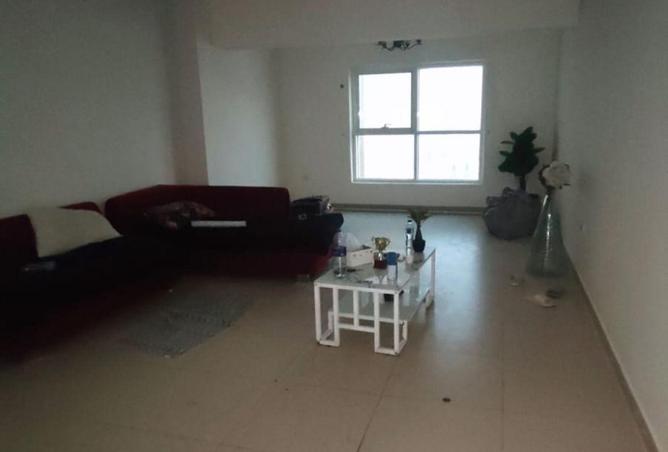 98254333 - Property Image 2