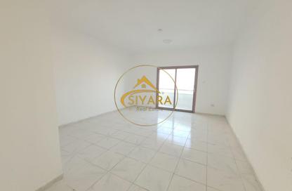 Apartment - 3 Bedrooms - 4 Bathrooms for rent in Taliatela Street - Al Nahda - Sharjah