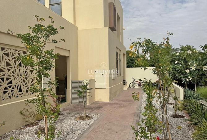 81927167 - صورة العقار 2