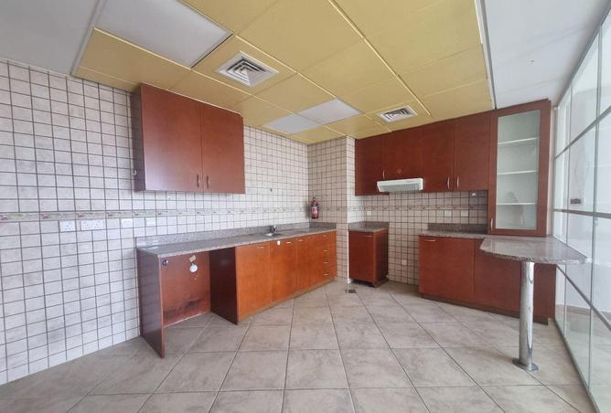 71123943 - Property Image 3