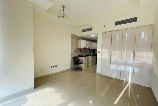 137444075 - Property Image 3