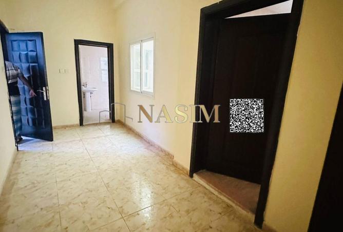 74235094 - Property Image 3