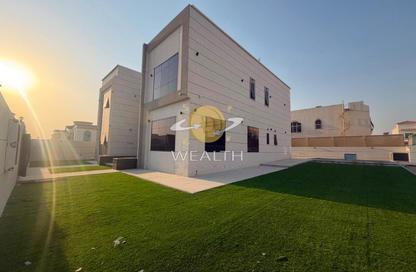 Villa - 5 Bedrooms - 7 Bathrooms for sale in Hoshi 1 - Hoshi - Al Badie - Sharjah