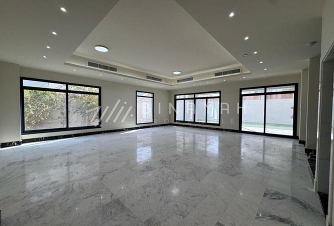113723085 - Property Image 2