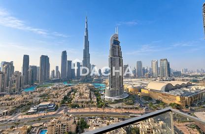 Apartment - 2 - 2 for rent in Burj Royale - Downtown Dubai - Dubai