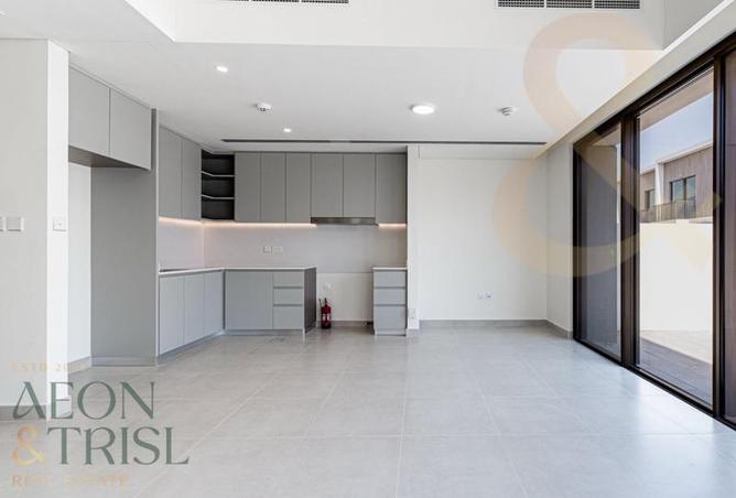 75025019 - Property Image 2