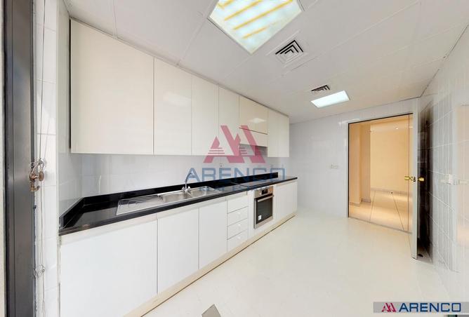 82352569 - Property Image 3