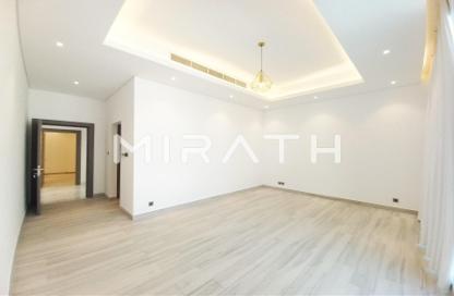 فيلا - 6 - 7 للايجار في فلل الجميرا 1 - جميرا 1 - جميرا - دبي فيلا - 6 - 7 للايجار في فلل الجميرا 1 - جميرا 1 - جميرا - دبي