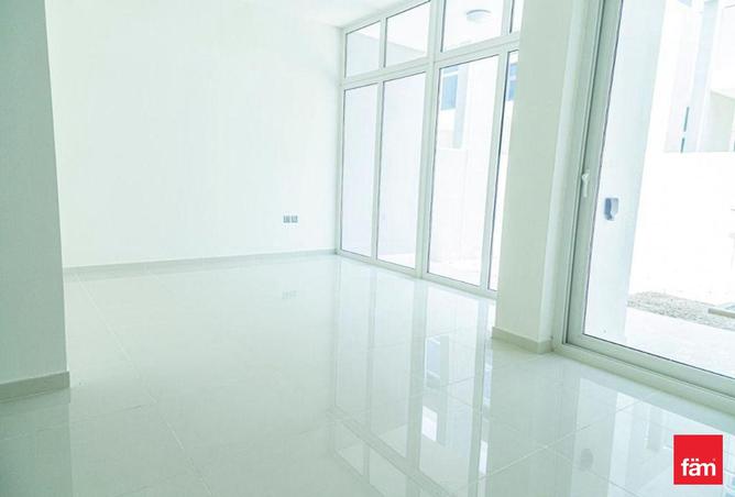 68272392 - Property Main Image