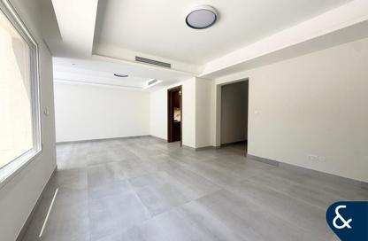 Villa - 4 Bedrooms - 3 Bathrooms for rent in Maeen 4 - Maeen - The Lakes - Dubai