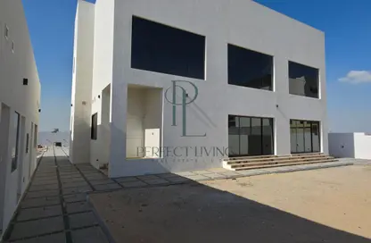 فيلا - 5 غرف نوم - 6 حمامات للايجار في المدينة العالمية المرحلة 2 - 4 الورسان - الورسان - دبي