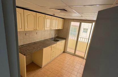 Apartment - 1 Bedroom - 1 Bathroom for rent in Al Khan Lagoon Tower - Al Khan Lagoon - Al Khan - Sharjah