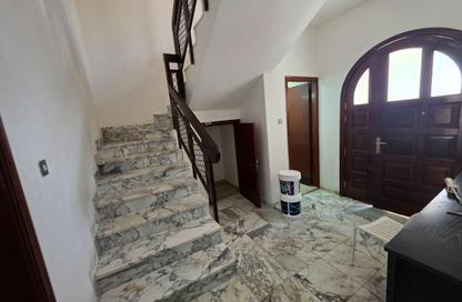Villa - 4 Bedrooms - 5 Bathrooms for rent in Al Karamah - Abu Dhabi Villa - 4 Bedrooms - 5 Bathrooms for rent in Al Karamah - Abu Dhabi