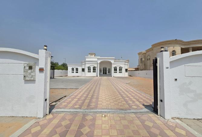 56160525 - صورة العقار 2