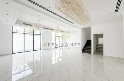 Villa - 6 Bedrooms - 7 Bathrooms for rent in Jumeirah 1 Villas - Jumeirah 1 - Jumeirah - Dubai