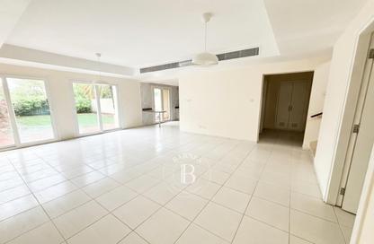 Villa - 3 - 3 for sale in Springs 6 - The Springs - Dubai Villa - 3 - 3 for sale in Springs 6 - The Springs - Dubai