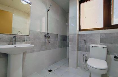Apartment - Studio - 1 Bathroom for rent in Al Khalidiya - Abu Dhabi