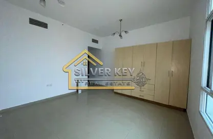 Apartment - 1 Bedroom - 2 Bathrooms for rent in Al Mujarrah - Al Sharq - Sharjah