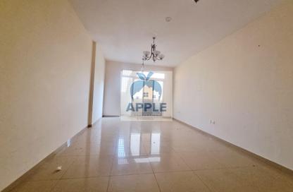 Apartment - 1 Bedroom - 2 Bathrooms for rent in Muwaileh 29 Building - Muwaileh - Sharjah