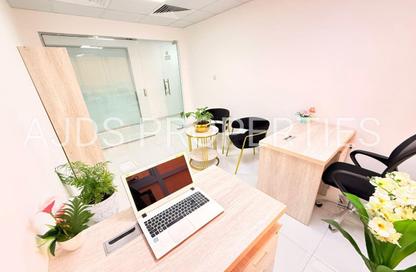 Office Space - Studio - 1 Bathroom for rent in Silver Home Building - Hor Al Anz - Deira - Dubai