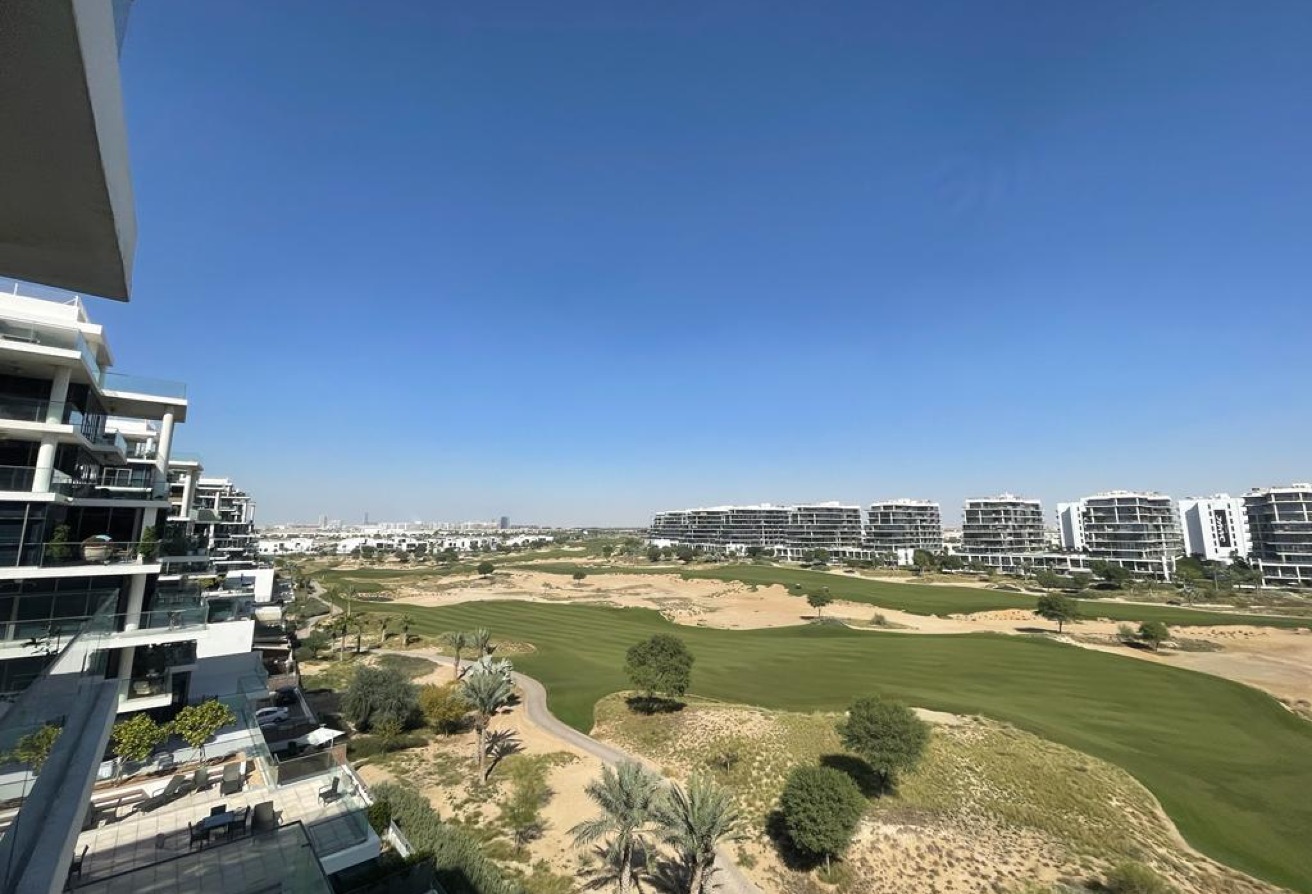 3 bedroom apartment in Golf Promenade 2B, Damac Hills: 14