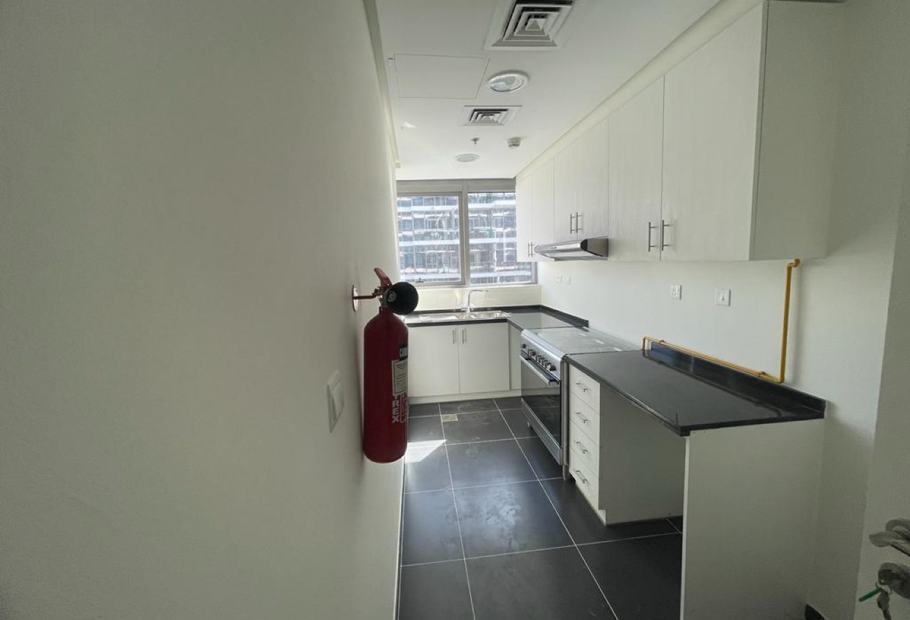 3 bedroom apartment in Golf Promenade 2B, Damac Hills: 10