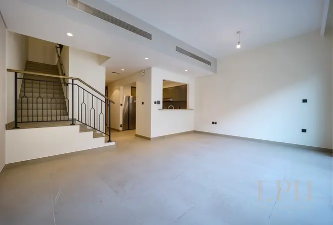 146885055 - Property Image 3