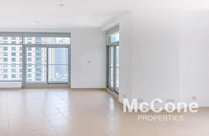 Apartment - 2 - 3 for rent in Burj Views C - Burj Views - Downtown Dubai - Dubai