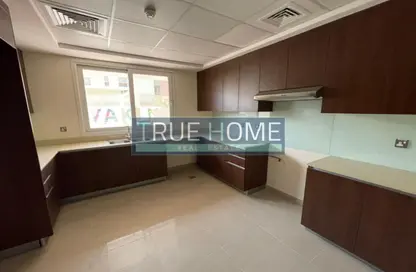 تاون هاوس - 3 غرف نوم - 4 حمامات للبيع في الزاهية - تجارية مويلح - الشارقة