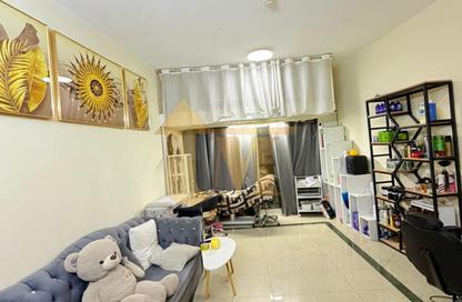 Apartment - 1 - 2 for sale in Al Dana 2 - Al Dana - CBD (Central Business District) - International City - Dubai