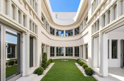 Villa - 6 - 7 for sale in Signature Villas Frond M - Signature Villas - Palm Jumeirah - Dubai