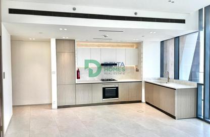 Apartment - 1 - 1 for rent in Binghatti Pinnacle - Dubai Healthcare City 2 - Al Jaddaf - Dubai