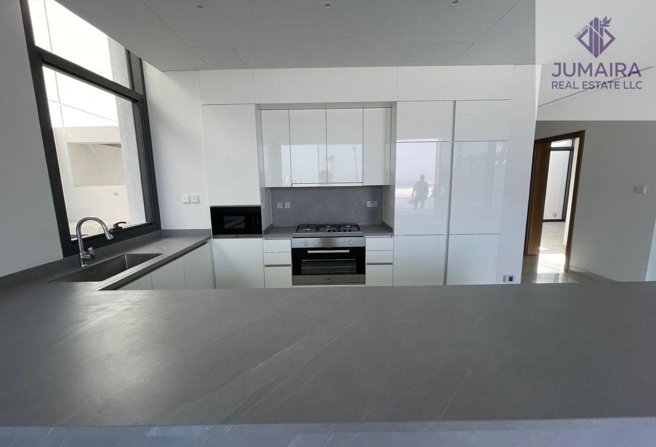 Premium Beachfront 4BR Villa | Al Marjan Island