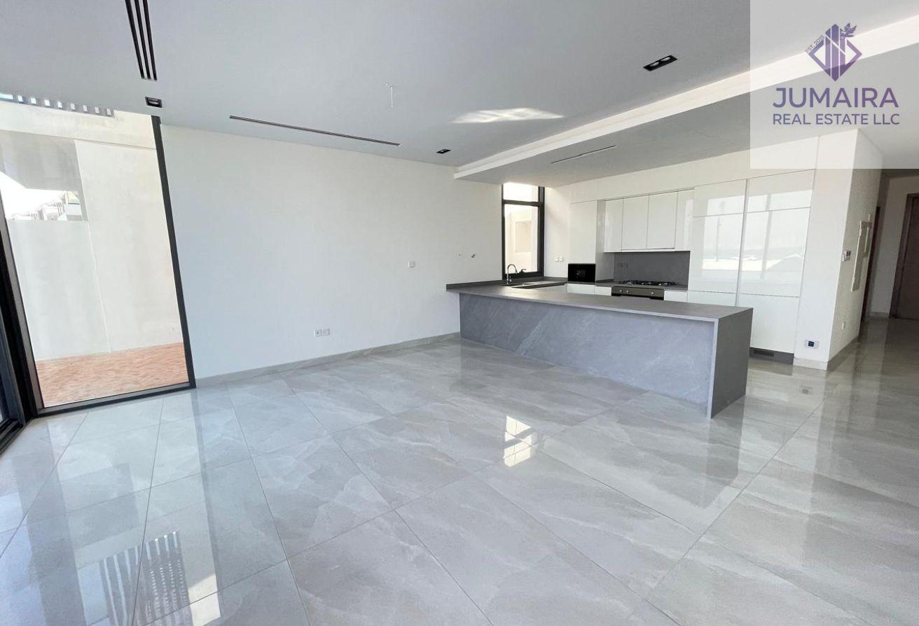 Premium Beachfront 4BR Villa | Al Marjan Island