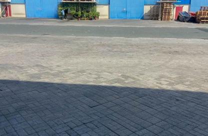 Warehouse - Studio for rent in Saih Shuaib 2 - Dubai Industrial City - Dubai