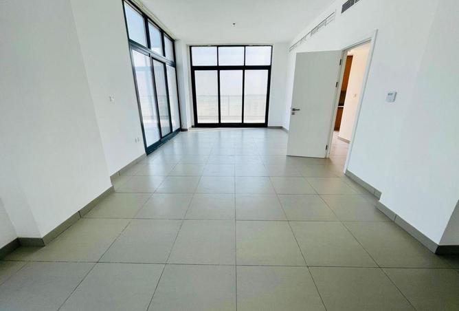 80712167 - Property Main Image