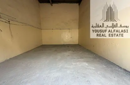Warehouse - Studio - 1 Bathroom for rent in Ajman Industrial 1 - Ajman Industrial Area - Ajman