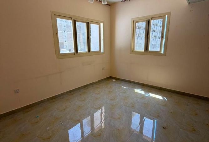 99133737 - Property Image 3