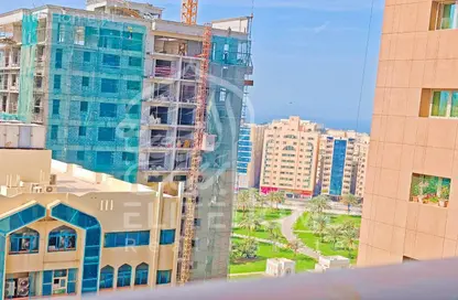 شقة - 2 غرف نوم - 3 حمامات للايجار في المجاز 3 - المجاز - الشارقة