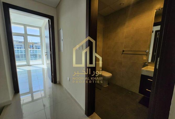 81110460 - Property Image 2