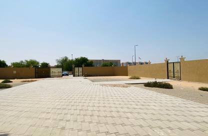 Villa - 5 - 7 for rent in Al Jurf 1 - Al Jurf - Ajman