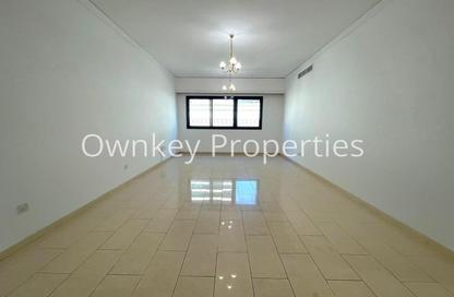Apartment - 2 Bedrooms - 2 Bathrooms for rent in Emerald Mankhool 1 - Al Mankhool - Bur Dubai - Dubai