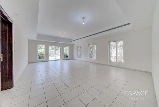 138299311 - Property Image 2