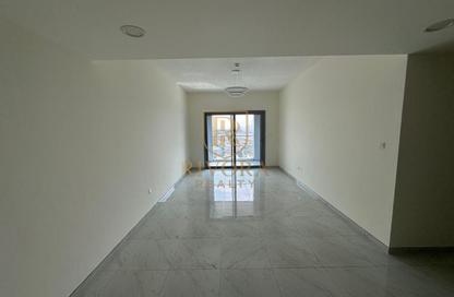 Apartment - 2 - 3 for rent in Titanium Tower - Al Karama - Bur Dubai - Dubai
