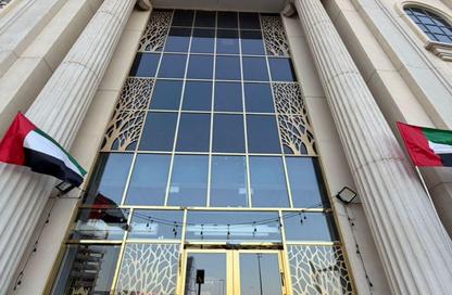 Apartment - 2 Bedrooms - 3 Bathrooms for sale in Al Mamzar - Al Mamzar - Sharjah - Sharjah Apartment - 2 Bedrooms - 3 Bathrooms for sale in Al Mamzar - Al Mamzar - Sharjah - Sharjah