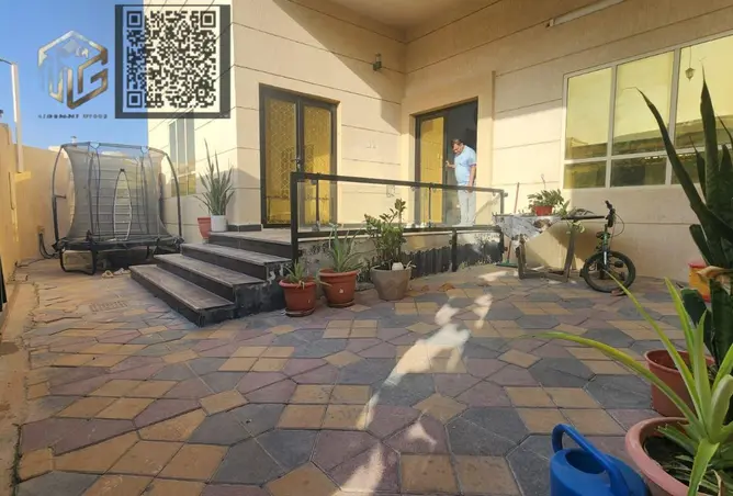 127923094 - Property Image 3