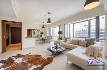 شقة - غرفة نوم - 2 حمامات للايجار في البرج الجنوبي 2 - الجناح الجنوبي - وسط مدينة دبي - دبي