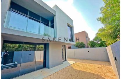 Townhouse - 4 - 6 for sale in Saro - Masaar - Tilal City - Sharjah