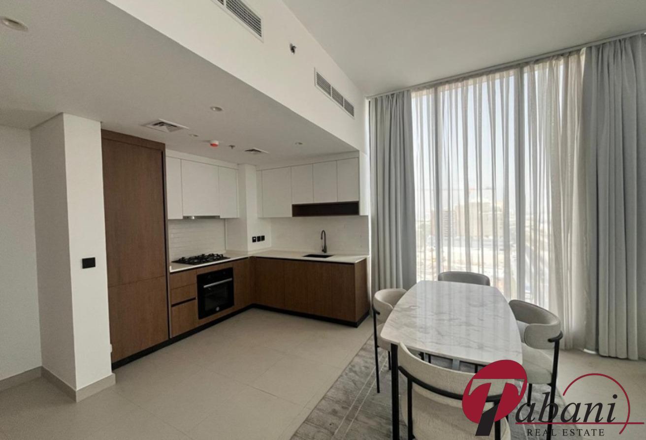 Elegant Furnished |1-Bedroom |Kitchen Equipped photo 3